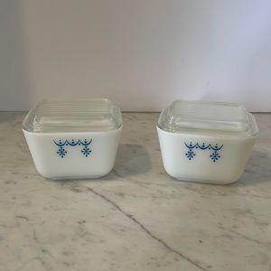 Snowflake garland fridges